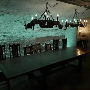 https://unique-apartment-in-historic-antwerp-mansion.brusselshotelsbook.com