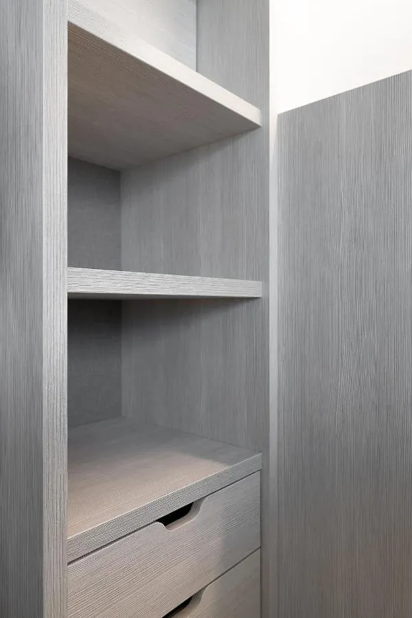 Een designappartement met zijdelings zicht op zee Oostende België